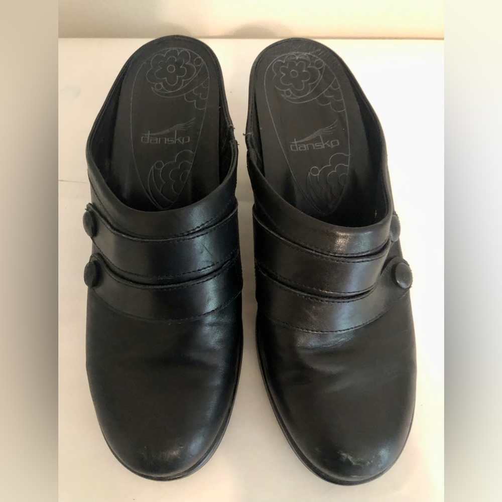 DANSKO Blake Black Leather Backless Mules with Buttons EU 38 (US 7-7.5)